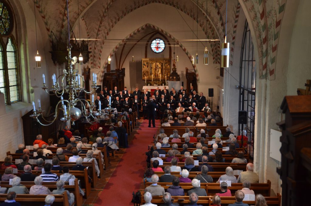 Knurrhahnkonzert als maritimer Höhepunkt beim Gettorfer Rapsblütenfest